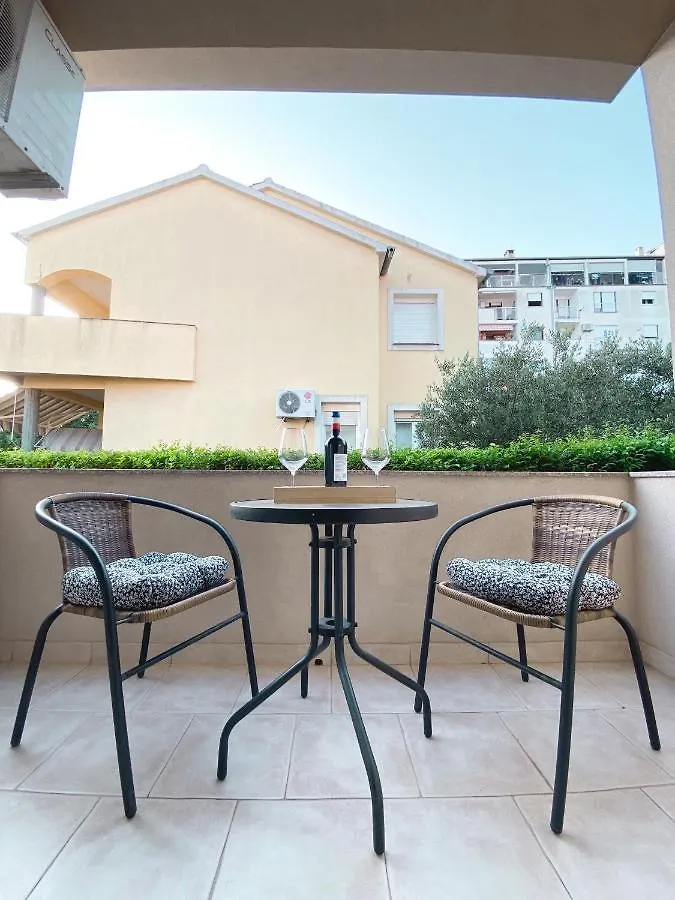 Apartment Lolly Zadar
