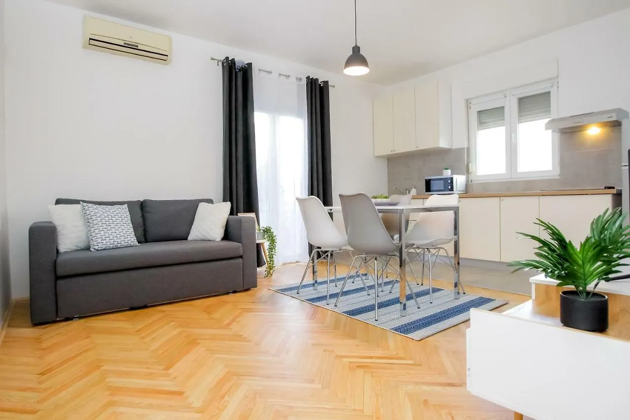 Apartment Lolly Zadar