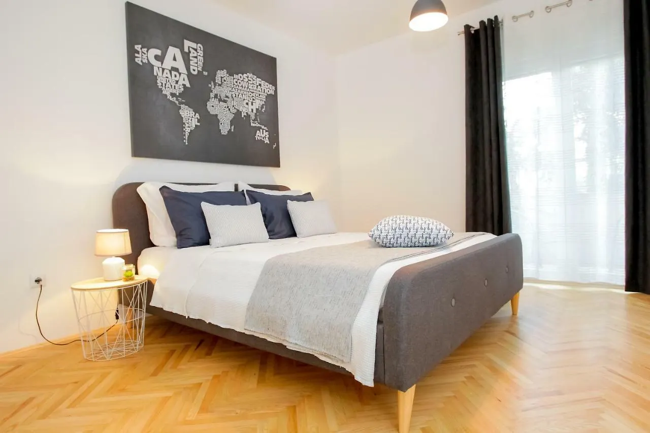 Apartment Lolly Zadar